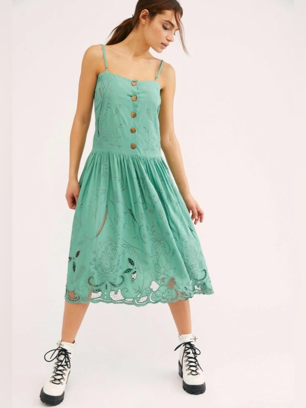 Free People Women’s Georgie Green Eyelet Midi Dress Size Large MSRP: $198